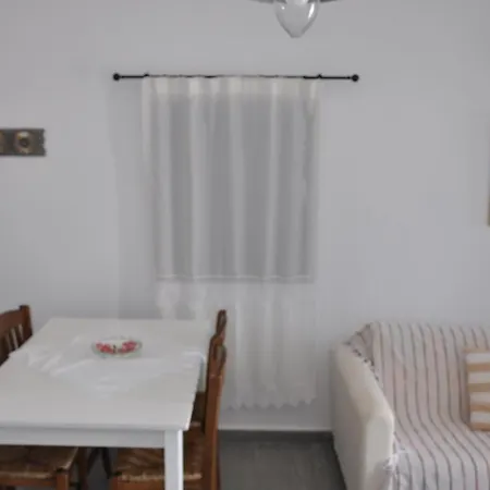 Semesterbostad Vegera House,