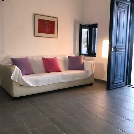 Vegera House, Semesterbostad Donoussa