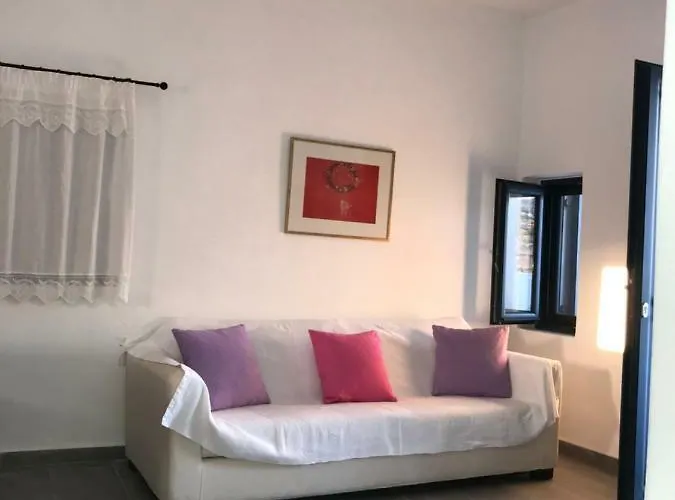 Vegera House, Donoussa