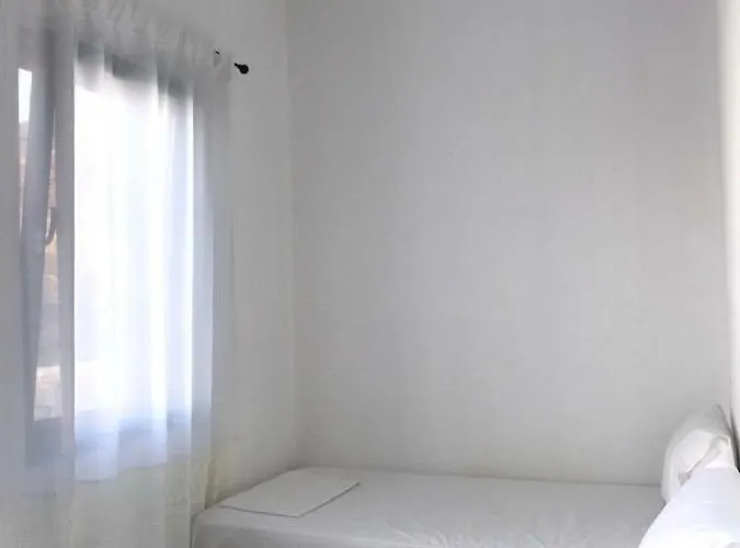 Semesterbostad Vegera House,